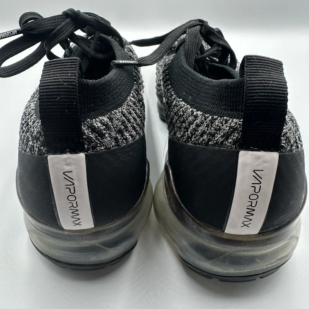 womens size 11 Nike Air VaporMax Flyknit 3 Oreo Shoes Retail $190 - Picture 4 of 6